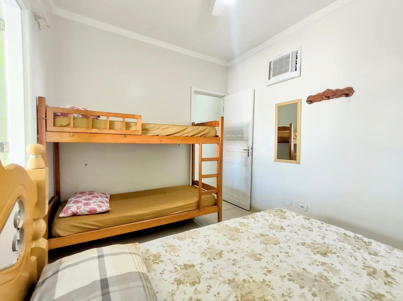 Casa Com Piscina Holiday home *